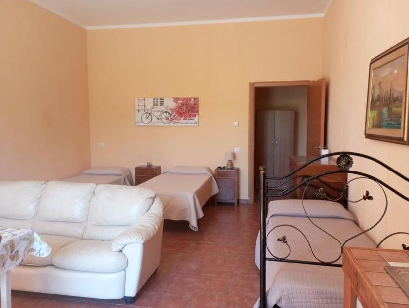 Agriturismo La Vite E L'Ulivo Apartment Baschi ภายนอก รูปภาพ